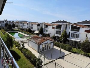 manisa villalar bölgesinde satılık Özellikli masrafsız 4+1 villa